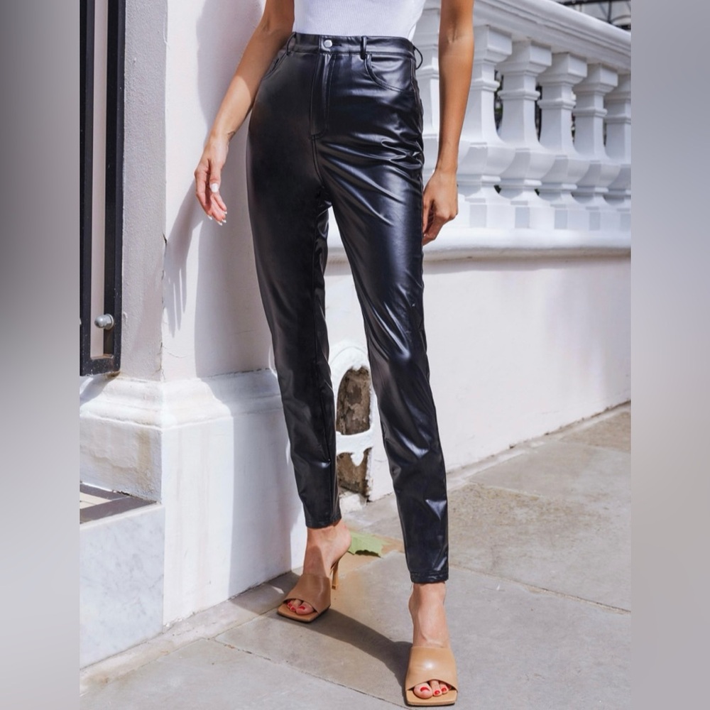 Shein Zipper Fly Patch Pocket Faux Leather Pants (Black, Size M)